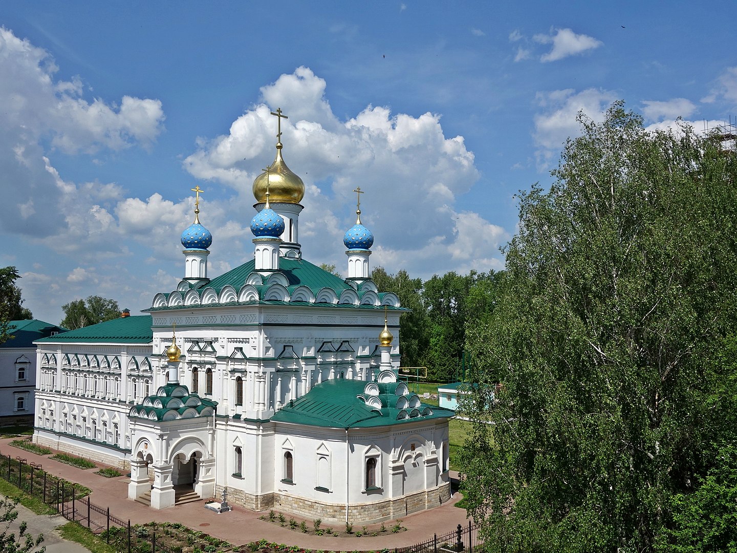 Дивеево, Муром, Выкса за 2 дня — Паломнический центр Сергиево-Посадской  епархии